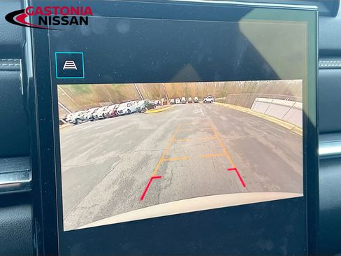 Used 2025 GMC Terrain Elevation image 18