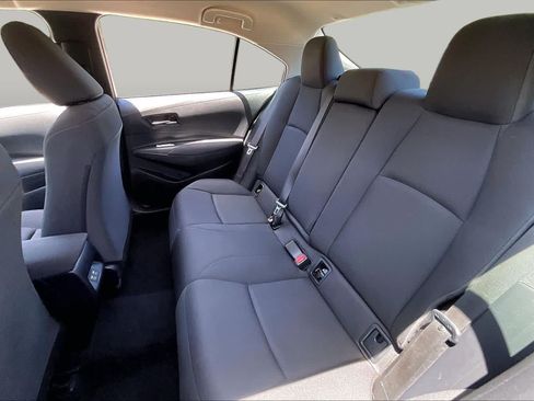 Used 2025 Toyota Corolla LE FWD image 20