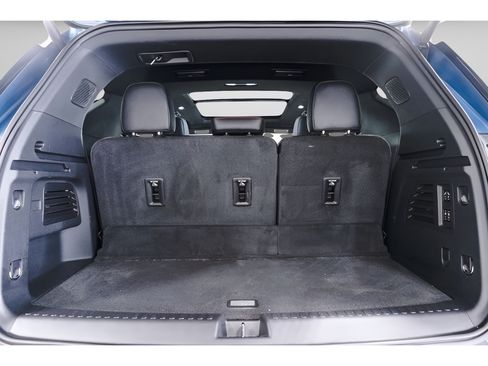 Used 2026 Chevrolet Traverse RS AWD/4WD image 41