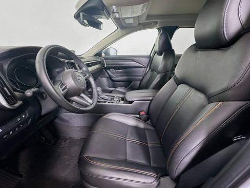 Used 2025 MAZDA CX-50 AWD 2.5 Hybrid w/ Premium Pkg image 13