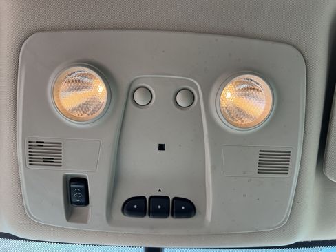 Used 2016 GMC Acadia Denali FWD image 43