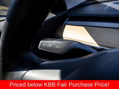 Used 2020 Tesla Model 3 Performance image 17