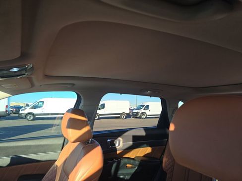 Certified 2023 Kia Sorento SX Prestige image 13