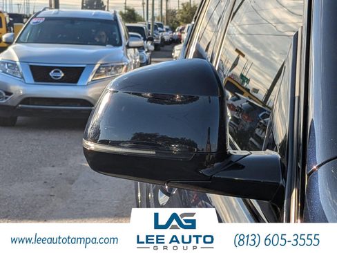 Used 2020 BMW X5 M50i w/ Premium Package image 11