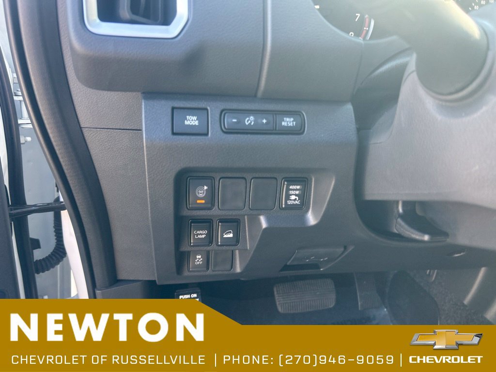Used 2025 Nissan Frontier SV w/ SV Convenience Package AWD/4WD image 7