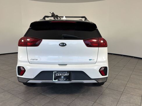 Used 2020 Kia Niro EX FWD image 10