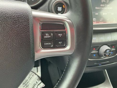 Used 2018 Dodge Journey Crossroad w/ Popular Equipment Group AWD/4WD image 26
