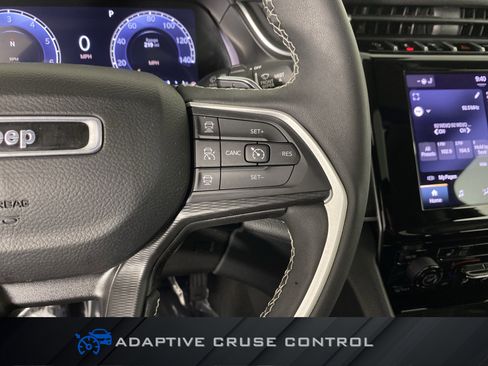 Used 2023 Jeep Grand Cherokee L Laredo w/ Luxury Tech Group I AWD/4WD image 24