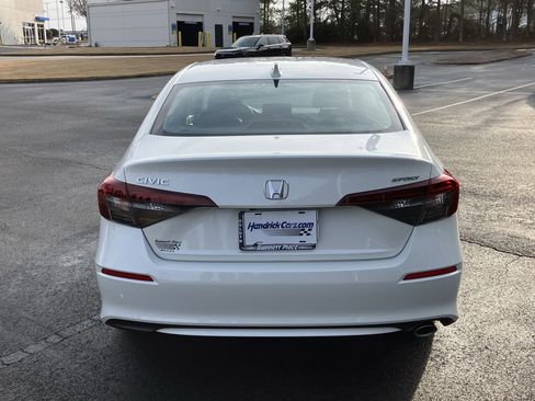 Used 2025 Honda Civic Sport image 9