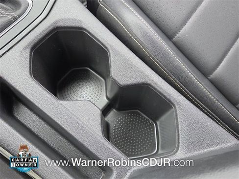 Used 2022 Volkswagen Jetta SE image 22