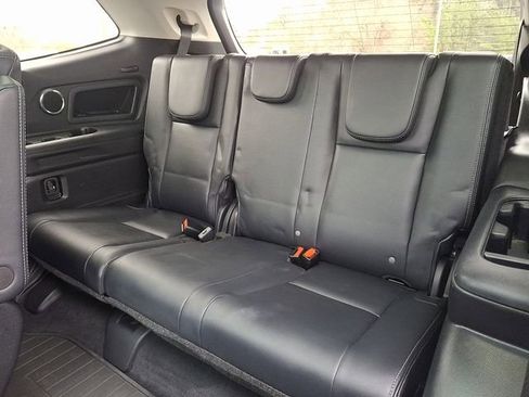 Used 2022 Subaru Ascent Limited w/ Technology Package image 11