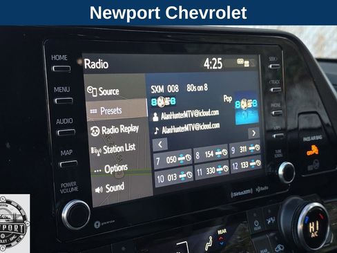 Used 2022 Toyota Highlander XLE image 20