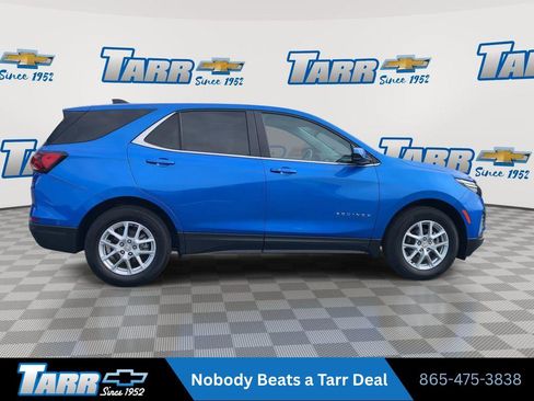 Used 2024 Chevrolet Equinox LT w/ LPO, Floor Liner Package FWD image 9