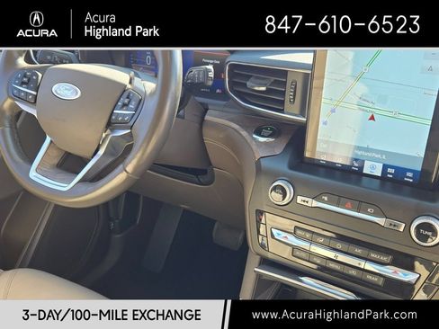 Used 2020 Ford Explorer Platinum w/ Premium Technology Package AWD/4WD image 9