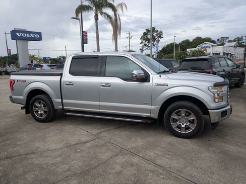 Used 2017 Ford F150 XLT w/ Equipment Group 302A Luxury RWD image 3