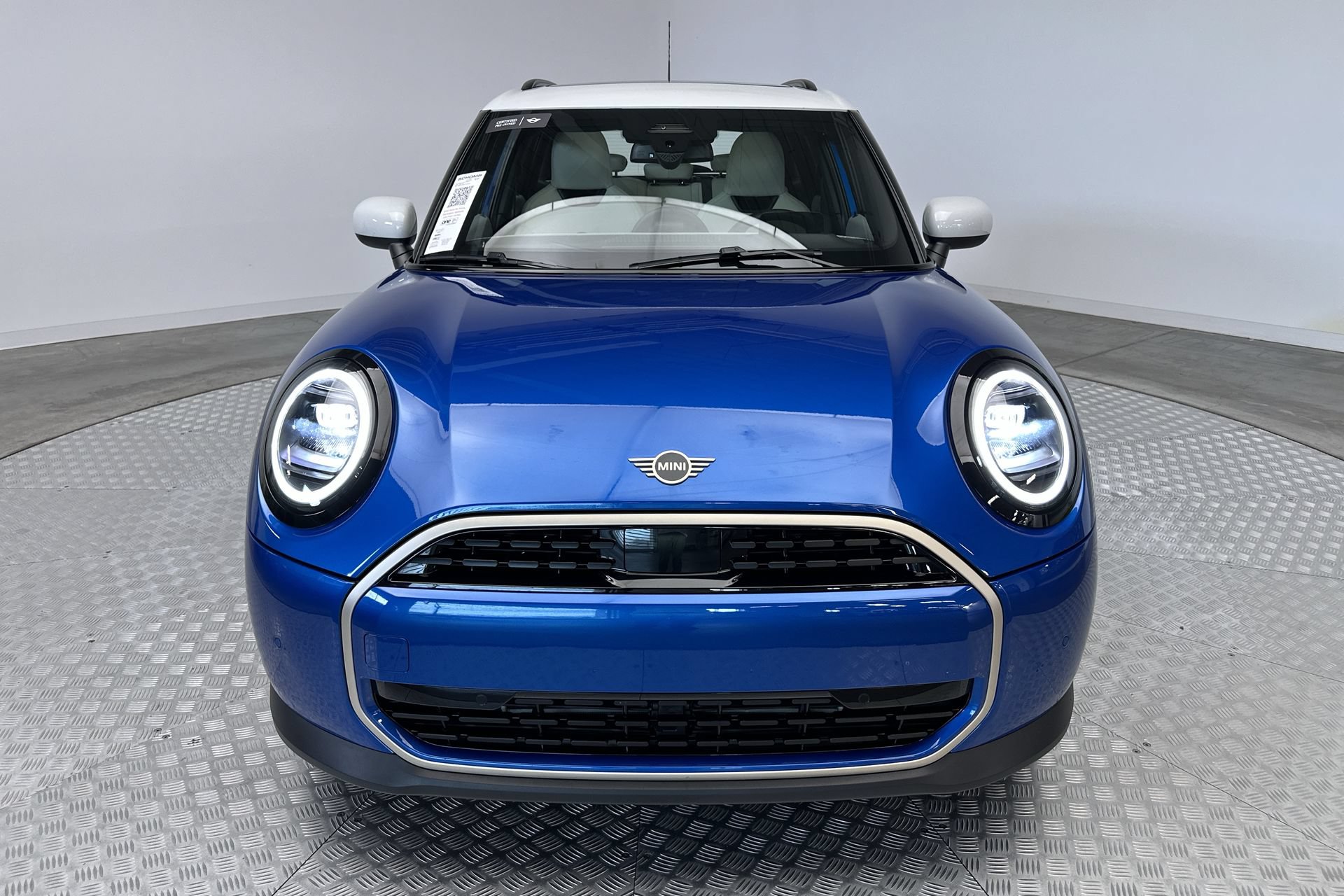 Certified 2026 MINI Cooper 4-Door Hardtop FWD image 27
