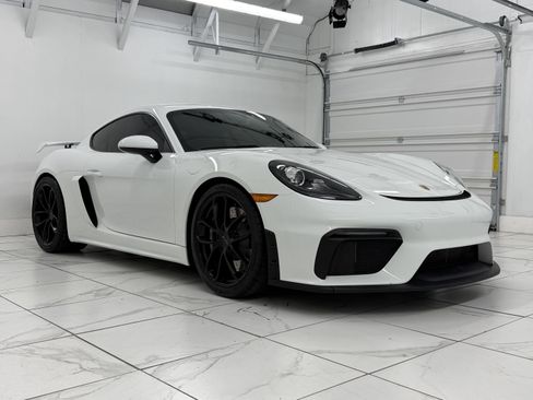 Certified 2020 Porsche 718 Cayman GT4 image 10