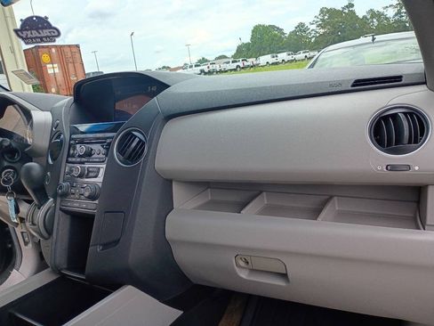 Used 2013 Honda Pilot EX image 18