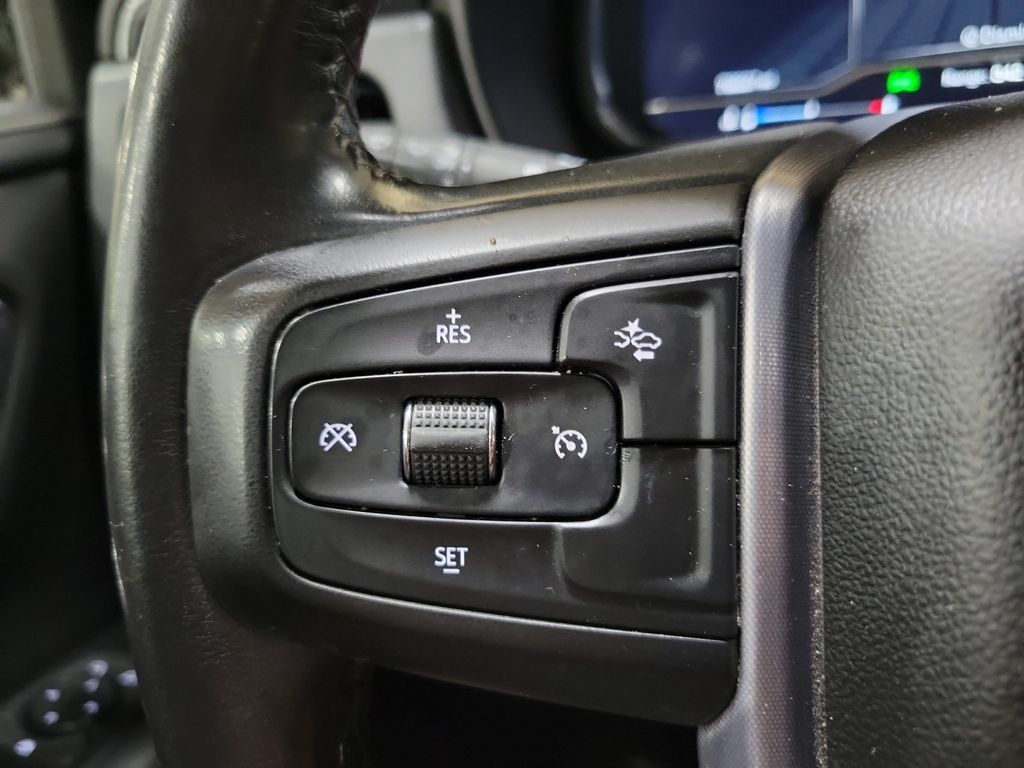 Used 2022 GMC Yukon XL SLT AWD/4WD image 14