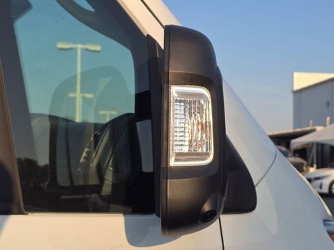 Used 2025 RAM ProMaster 3500 w/ Convenience Group FWD image 5
