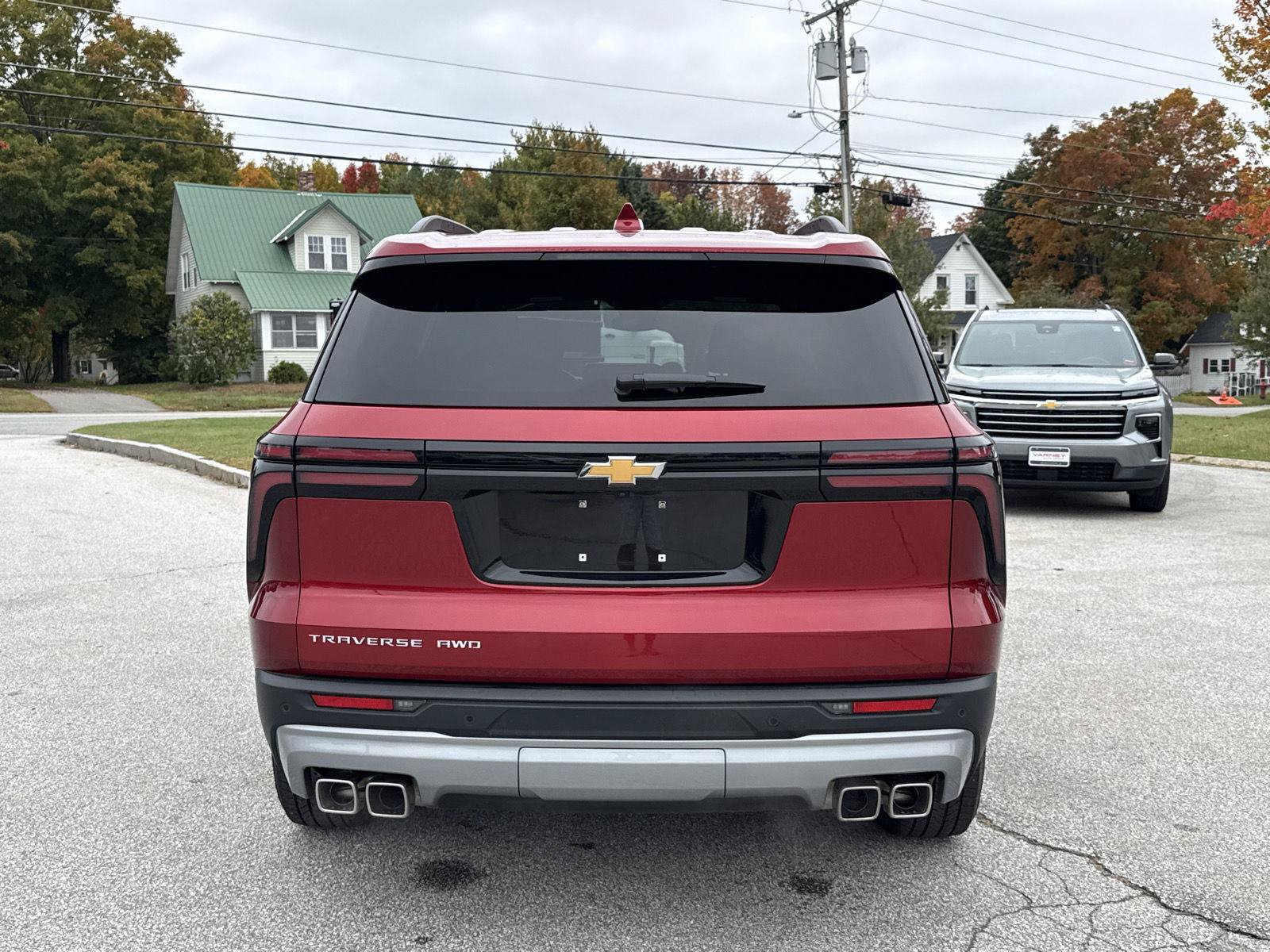 Used 2026 Chevrolet Traverse LT AWD/4WD image 10