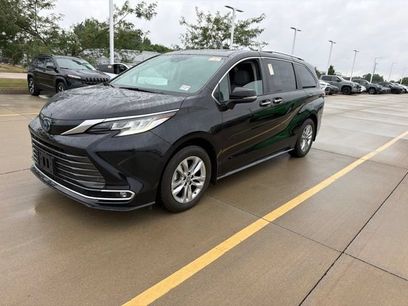 Used 2024 Toyota Sienna Limited