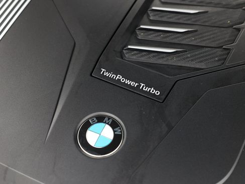 Used 2021 BMW 540i w/ Premium Package RWD image 62