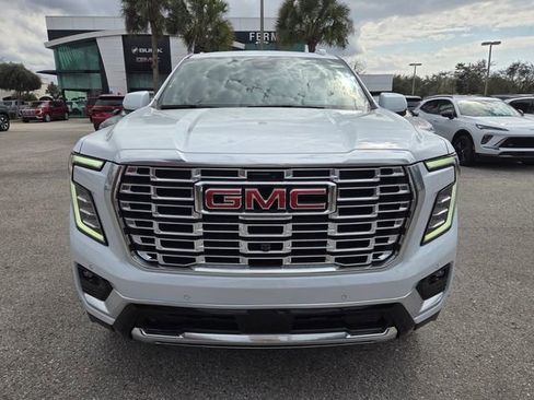 New 2026 GMC Yukon XL Denali w/ Sun & Power Step Package AWD/4WD image 21