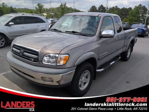 Used 2000 Toyota Tundra SR5 RWD image 1