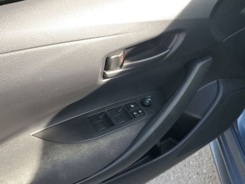 Certified 2023 Toyota Corolla LE image 42