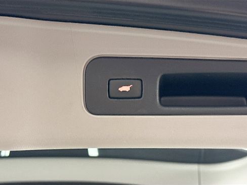 Used 2016 Honda Odyssey EX-L image 30