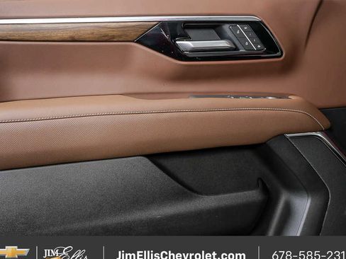 New 2026 Chevrolet Tahoe High Country w/ Sun And Tow Package AWD/4WD image 6