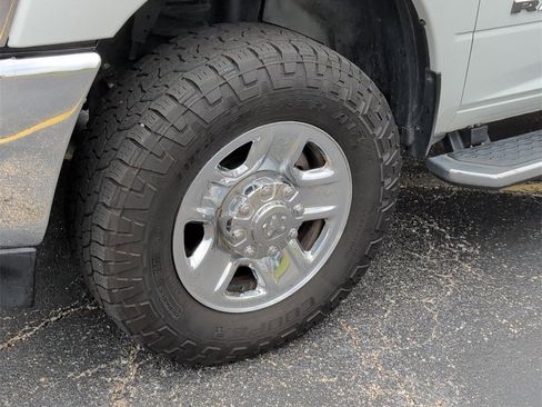 Used 2022 RAM 2500 Big Horn image 11