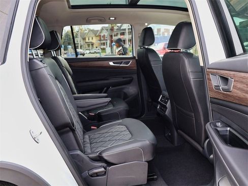 New 2026 Volkswagen Atlas SEL Premium R-Line AWD/4WD image 34