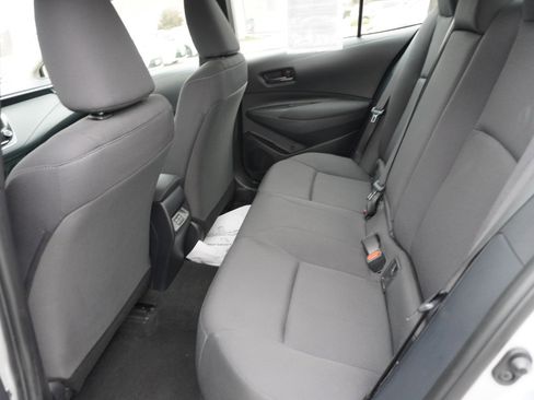 Used 2024 Toyota Corolla LE image 12