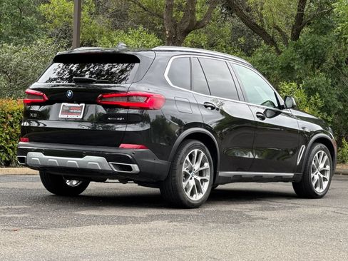 Used 2019 BMW X5 xDrive40i w/ Premium Package 2 AWD/4WD image 5