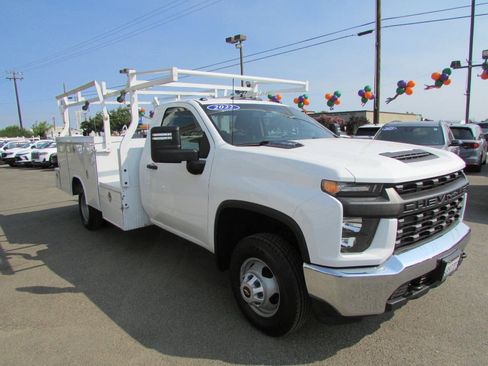 Used 2022 Chevrolet Silverado 3500 W/T w/ WT Fleet Convenience Package RWD image 2