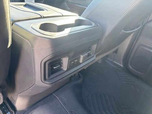 Used 2020 Chevrolet Silverado 1500 RST image 29