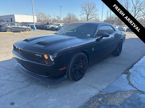 Used 2023 Dodge Challenger SRT Hellcat image 4