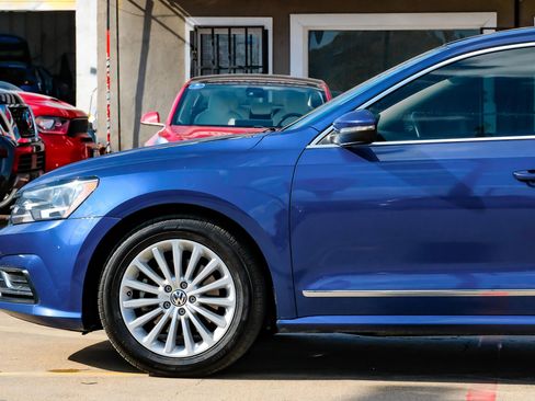 Used 2016 Volkswagen Passat 1.8T SE image 17