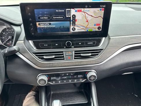 Used 2023 Nissan Altima 2.5 SL FWD image 16