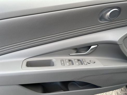 New 2026 Hyundai Elantra SEL Sport Premium image 13