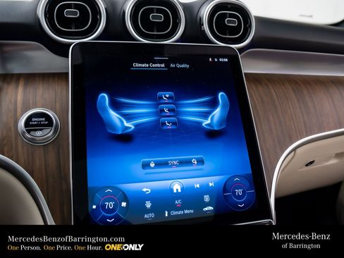 New 2026 Mercedes-Benz GLC 300 4MATIC image 29
