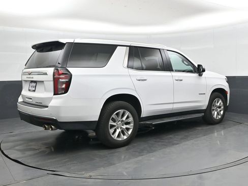 Used 2024 Chevrolet Tahoe Premier AWD/4WD image 2