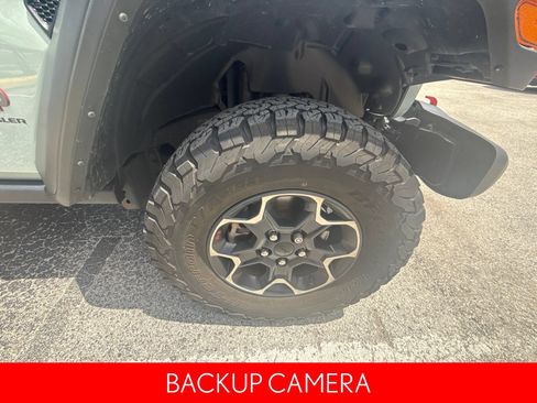 Used 2023 Jeep Wrangler Rubicon w/ LED Lighting Group AWD/4WD image 11