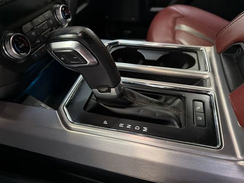 Certified 2019 Ford F150 Platinum w/ Equipment Group 701A Luxury AWD/4WD image 26
