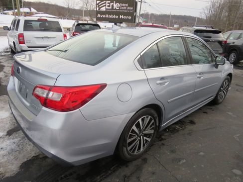 Used 2019 Subaru Legacy 2.5i Premium image 8