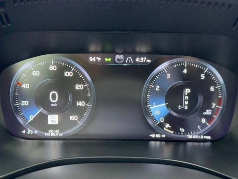 Used 2021 Volvo XC60 T5 Inscription w/ Protection Package image 22