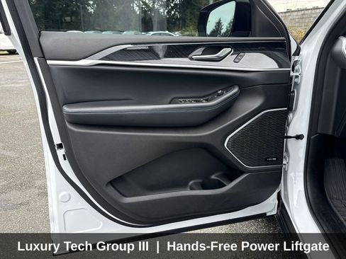 Used 2023 Jeep Grand Cherokee Trailhawk w/ Advanced Protech Group II image 13