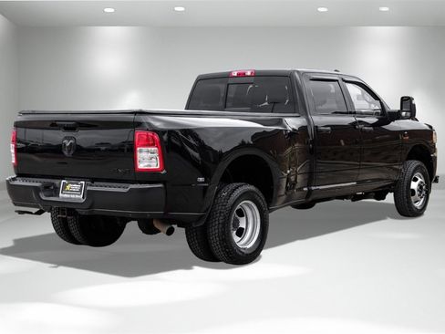 Used 2023 RAM 3500 Tradesman image 6